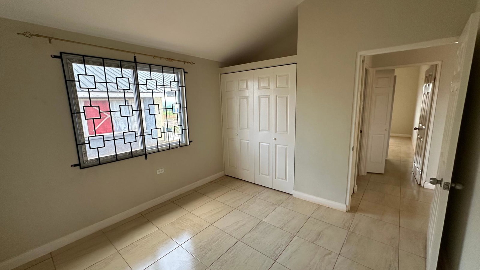 Tenth image of 327 Tropicana Way, Silver Sun in Spanish Town, St. Catherine, Jamaica - property is For Rent