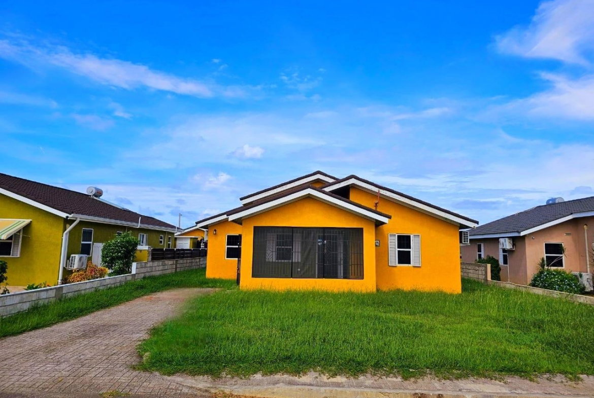Second image of 620 Stonebrook Manor Trelawny in STONEBROOK, Trelawny, Jamaica - property is For Rent