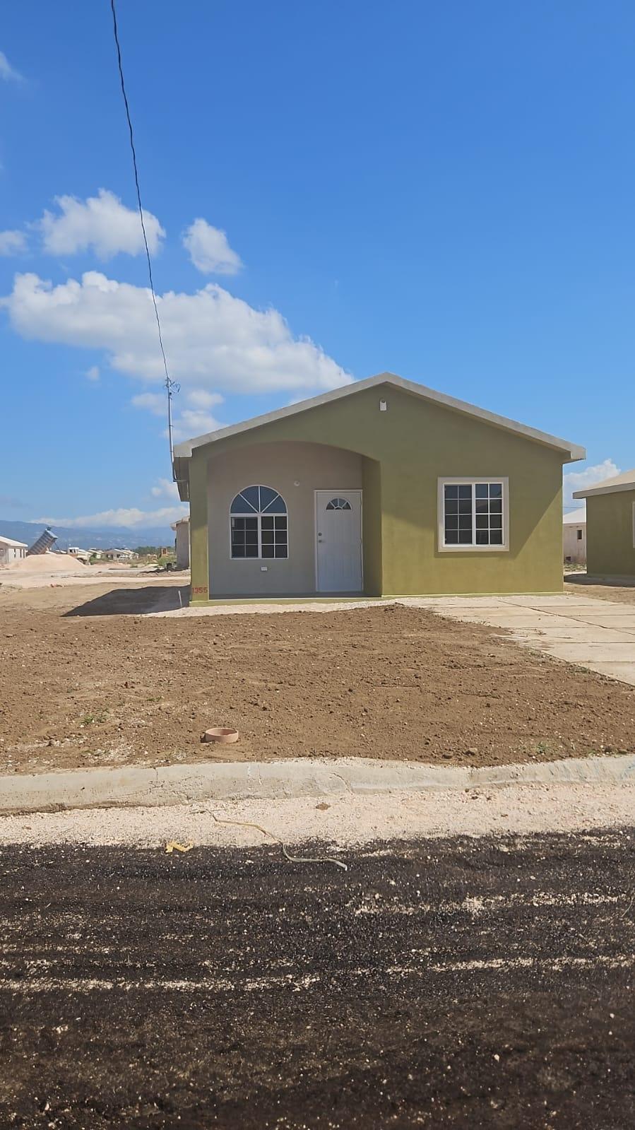 House-for-Rent-in-Phoenix-Park-Village-Phase-4-St.-Catherine-Jamaica Eleventh image of 1355-81 Paprika Drive, Phoenix pa in Phoenix Park, St. Catherine, Jamaica - property is For Rent