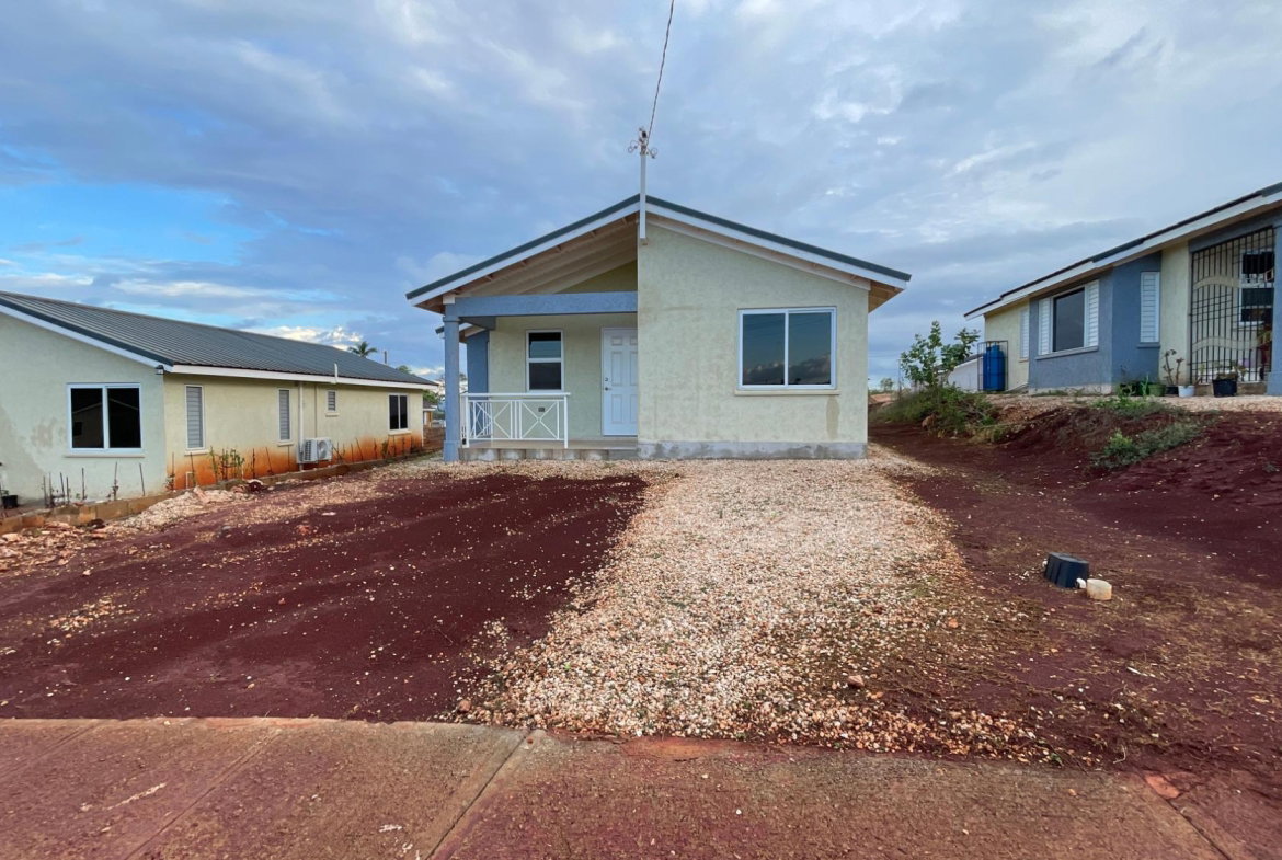 Second image of Silversuns, Off Old Harbo in Silverstone, St. Catherine, Jamaica - property is For Rent