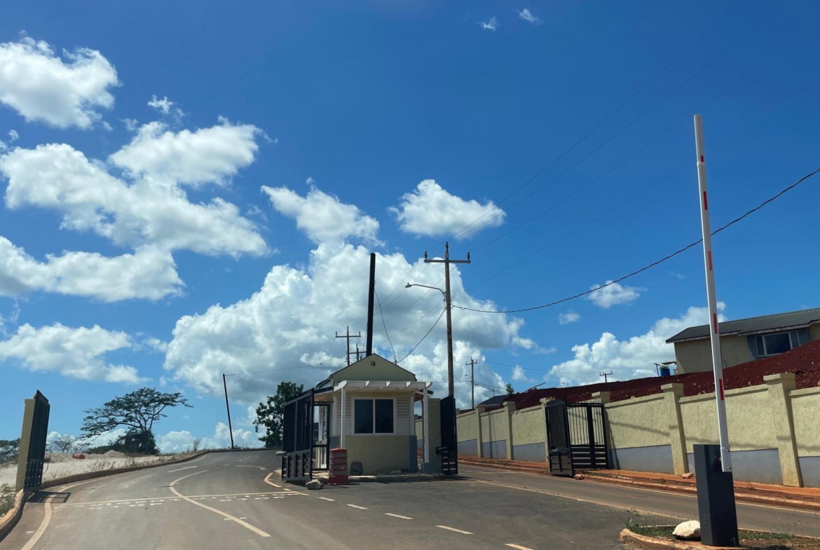 First image of Silversuns, Off Old Harbo in Silverstone, St. Catherine, Jamaica - property is For Rent