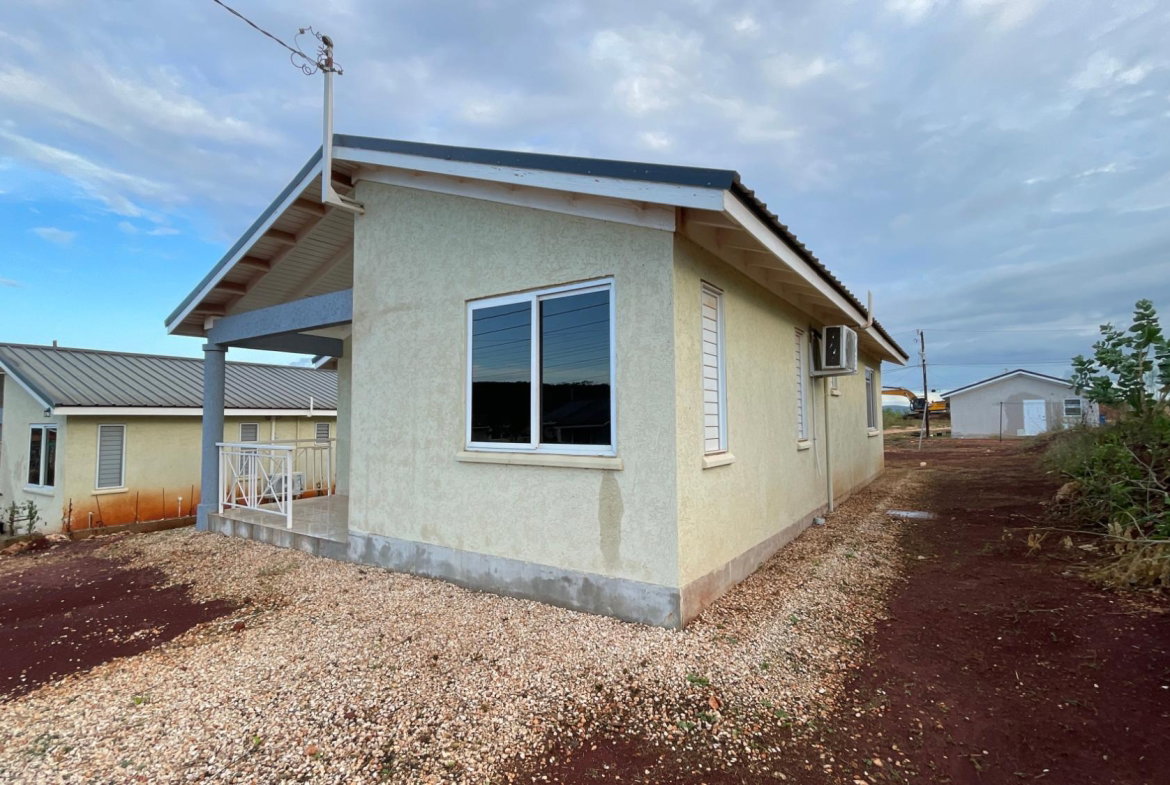 Third image of Silversuns, Off Old Harbo in Silverstone, St. Catherine, Jamaica - property is For Rent