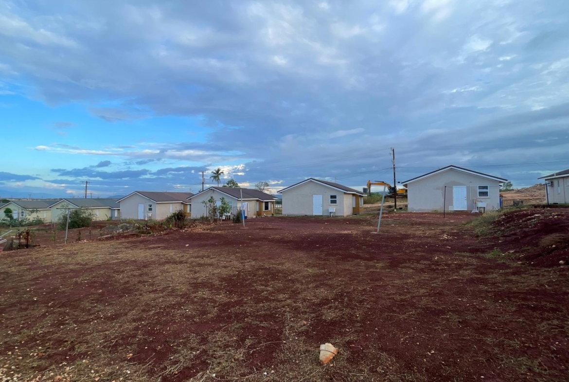 Fourth image of Silversuns, Off Old Harbo in Silverstone, St. Catherine, Jamaica - property is For Rent