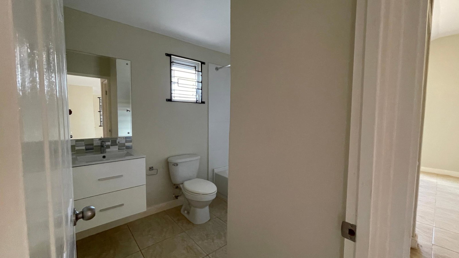 Eighth image of Silversuns, Off Old Harbo in Silverstone, St. Catherine, Jamaica - property is For Rent