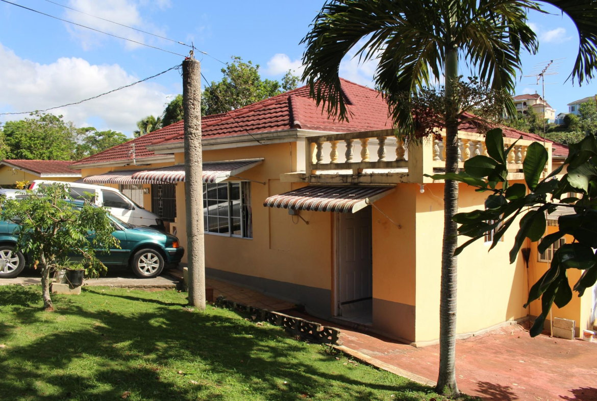 Twelfth image of 9 Clifton Heights in Mandeville, Manchester, Jamaica - property is For Sale
