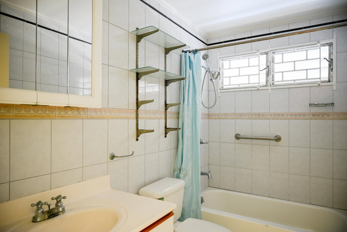 Fourth image of 1c Lady Musgrave Ave in Kingston 10, St. Andrew, Jamaica - property is For Sale