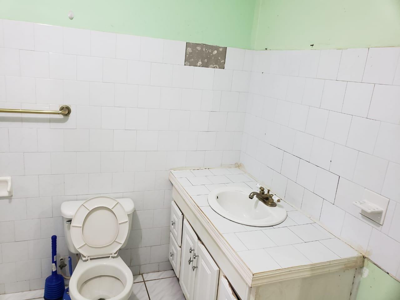 Tenth image of Denbigh, May Pen in Denbigh, Clarendon, Jamaica - property is For Sale