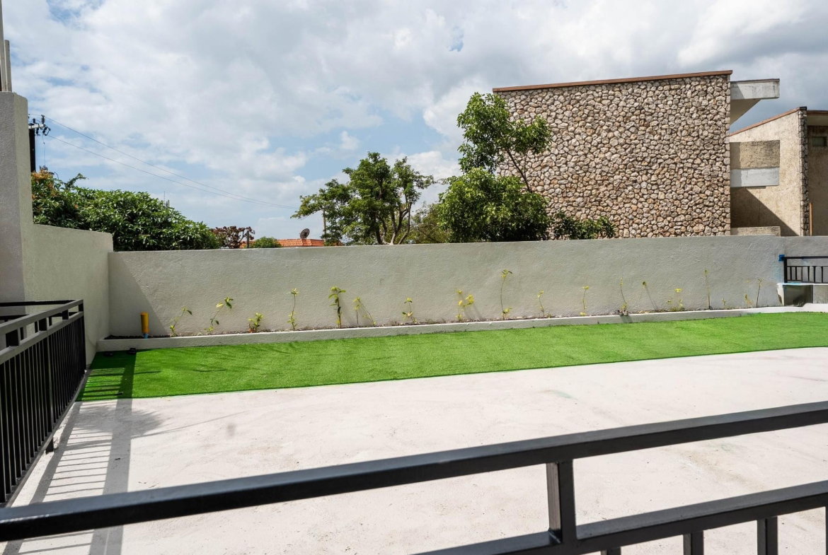 Twenty-Ninth image of 603-10 Waterloo Ave in Kingston 10, St. Andrew, Jamaica - property is For Rent