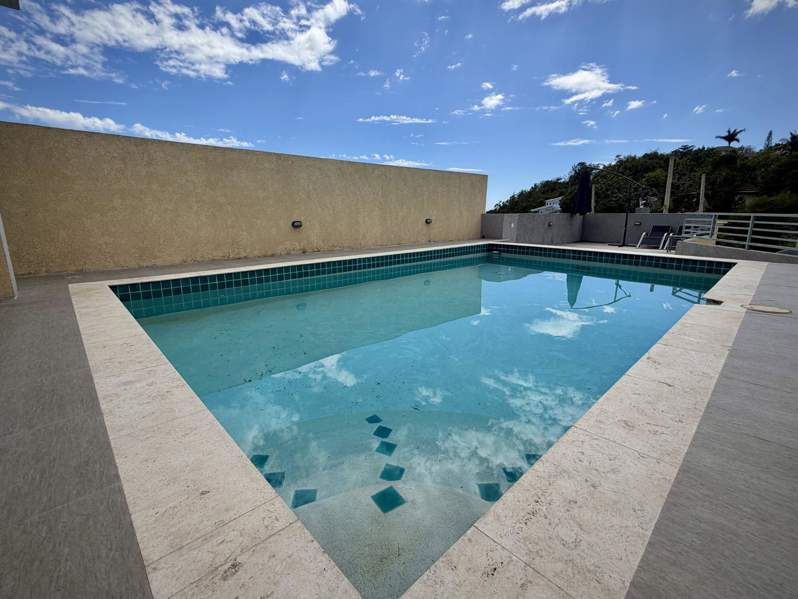 Fourth image of 12-2 Stanmore Terrace in Kingston 19, St. Andrew, Jamaica - property is For Rent