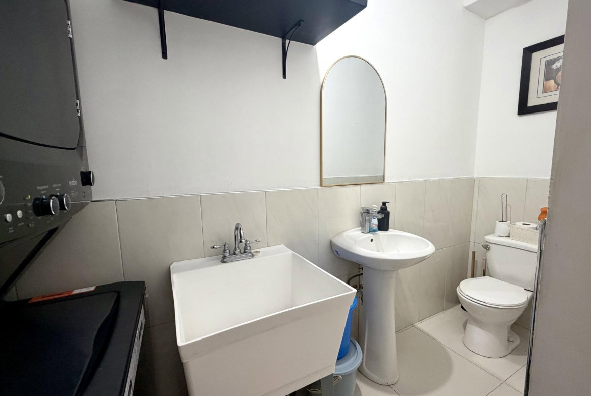 Tenth image of 12-2 Stanmore Terrace in Kingston 19, St. Andrew, Jamaica - property is For Rent