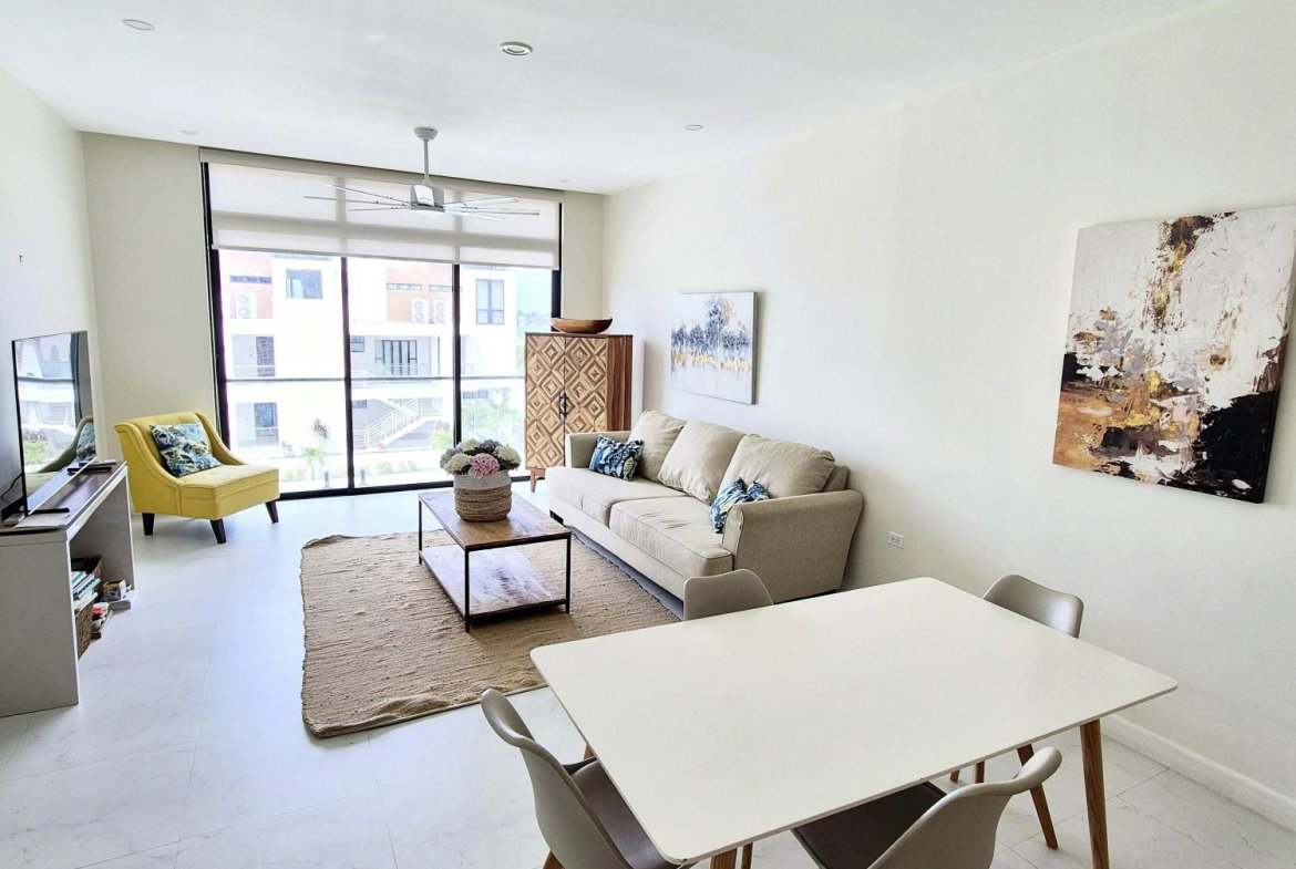 Third image of 8- Paradise Bay, Reading in Reading, St. James, Jamaica - property is For Rent