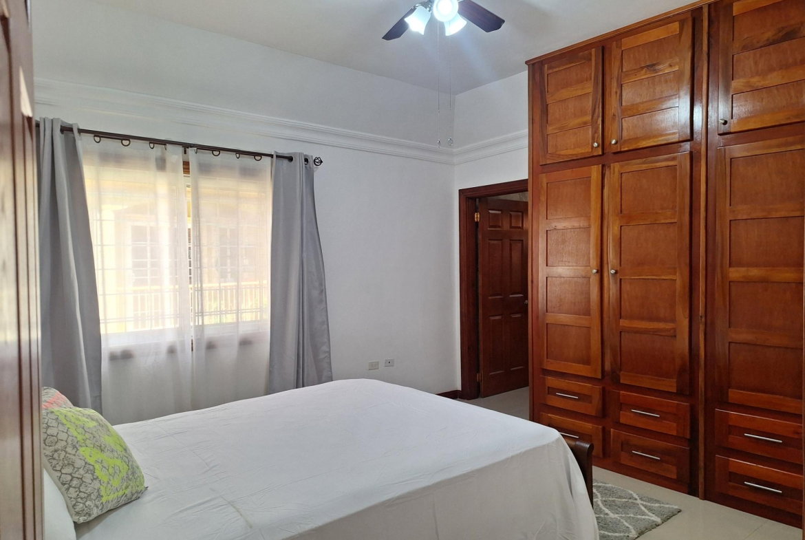 Thirteenth image of Apt 6-7 Charlemont Ave in Kingston 6, St. Andrew, Jamaica - property is For Rent