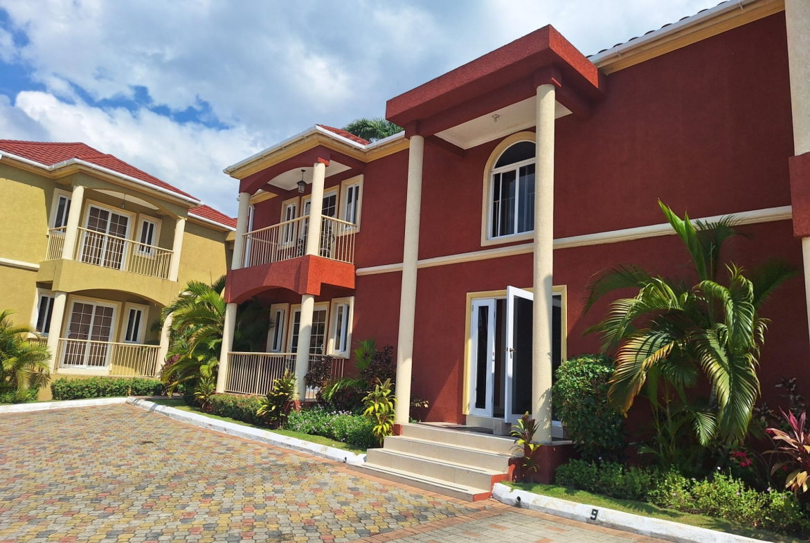 Twenty-Ninth image of Apt 6-7 Charlemont Ave in Kingston 6, St. Andrew, Jamaica - property is For Rent