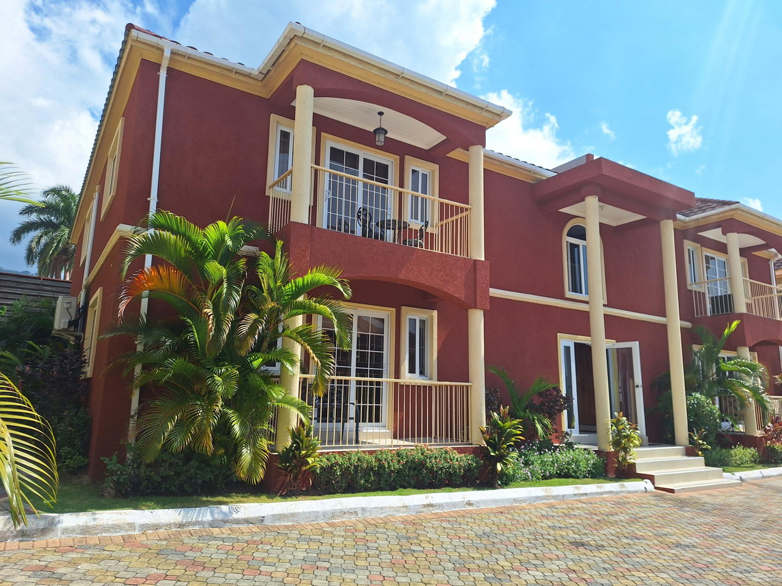 First image of Apt 6-7 Charlemont Ave in Kingston 6, St. Andrew, Jamaica - property is For Rent