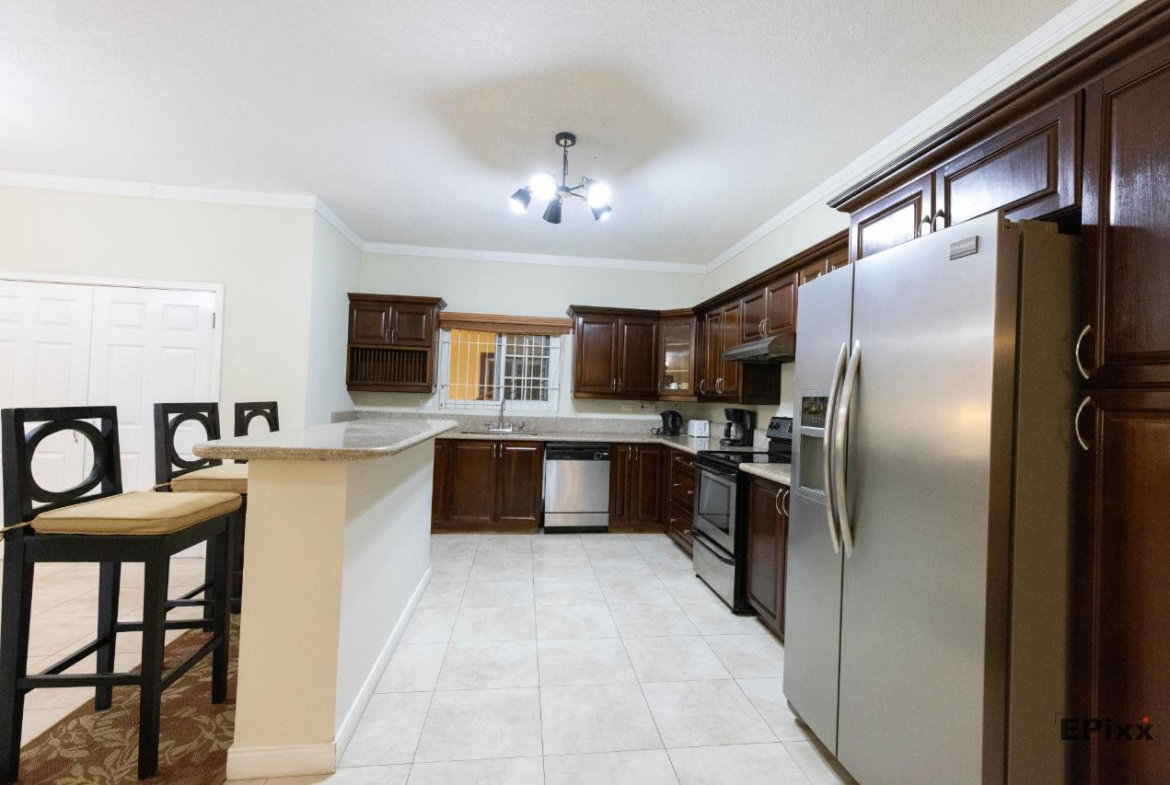 Fourth image of 3-1c Tavistock Terrace in Kingston 6, St. Andrew, Jamaica - property is For Rent