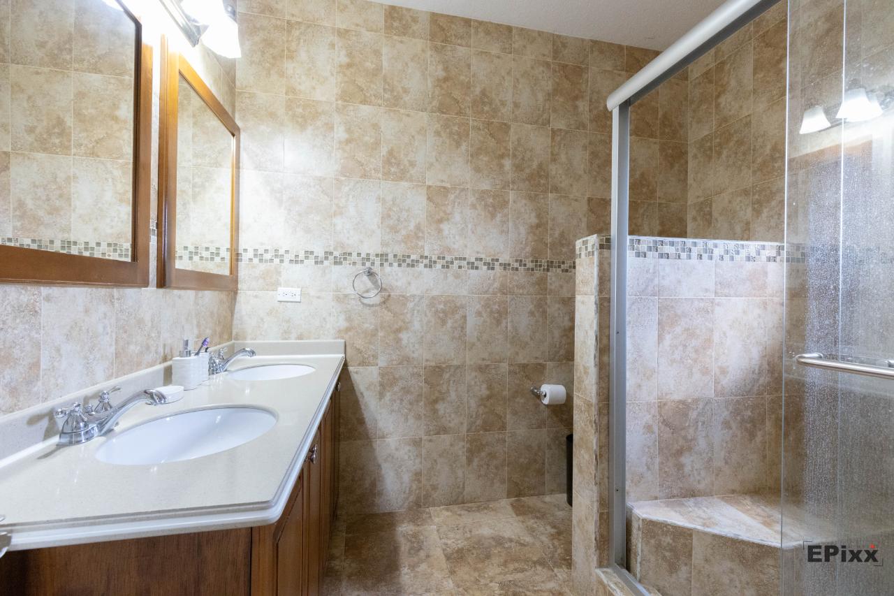 Tenth image of 3-1c Tavistock Terrace in Kingston 6, St. Andrew, Jamaica - property is For Rent