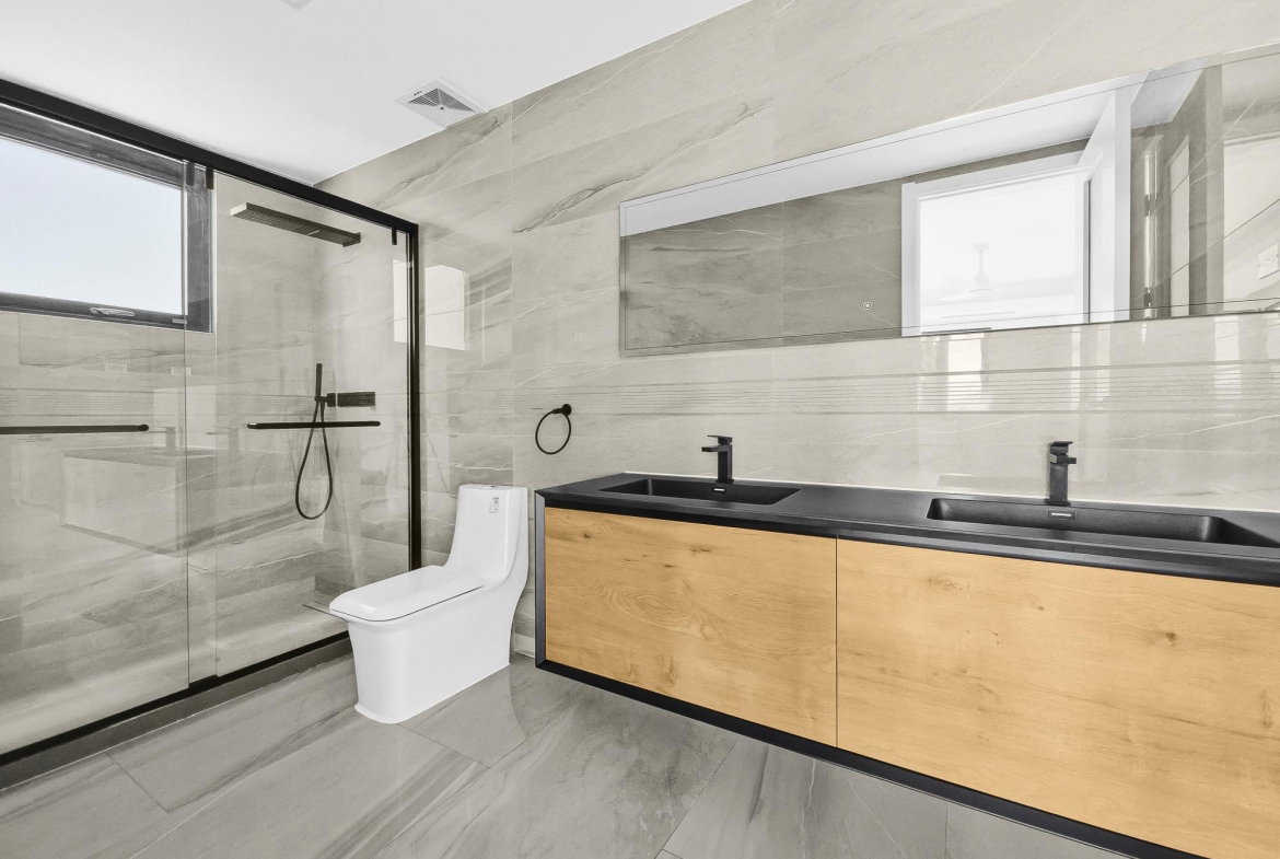 Seventh image of b 11-12 Tavistock Terrace in Kingston 6, St. Andrew, Jamaica - property is For Rent