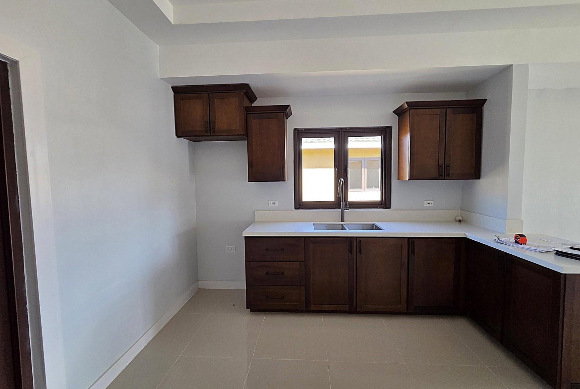 Fifth image of Oak Estate, Portmore in Bernard Lodge, St. Catherine, Jamaica - property is For Rent