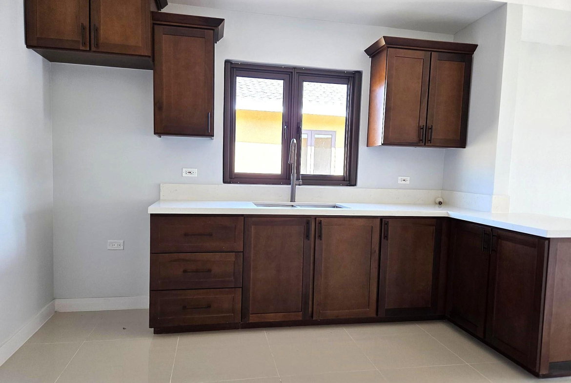 Sixth image of Oak Estate, Portmore in Bernard Lodge, St. Catherine, Jamaica - property is For Rent