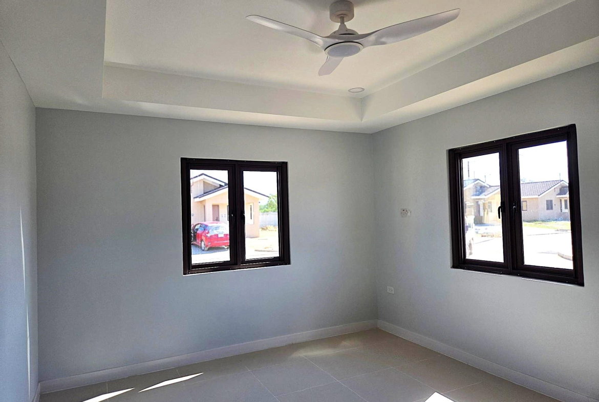 Eighth image of Oak Estate, Portmore in Bernard Lodge, St. Catherine, Jamaica - property is For Rent