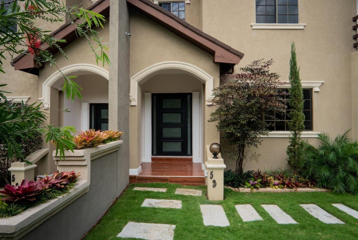 Second image of Unit 5b- Villa Vale Close in Mandeville, Manchester, Jamaica - property is For Rent