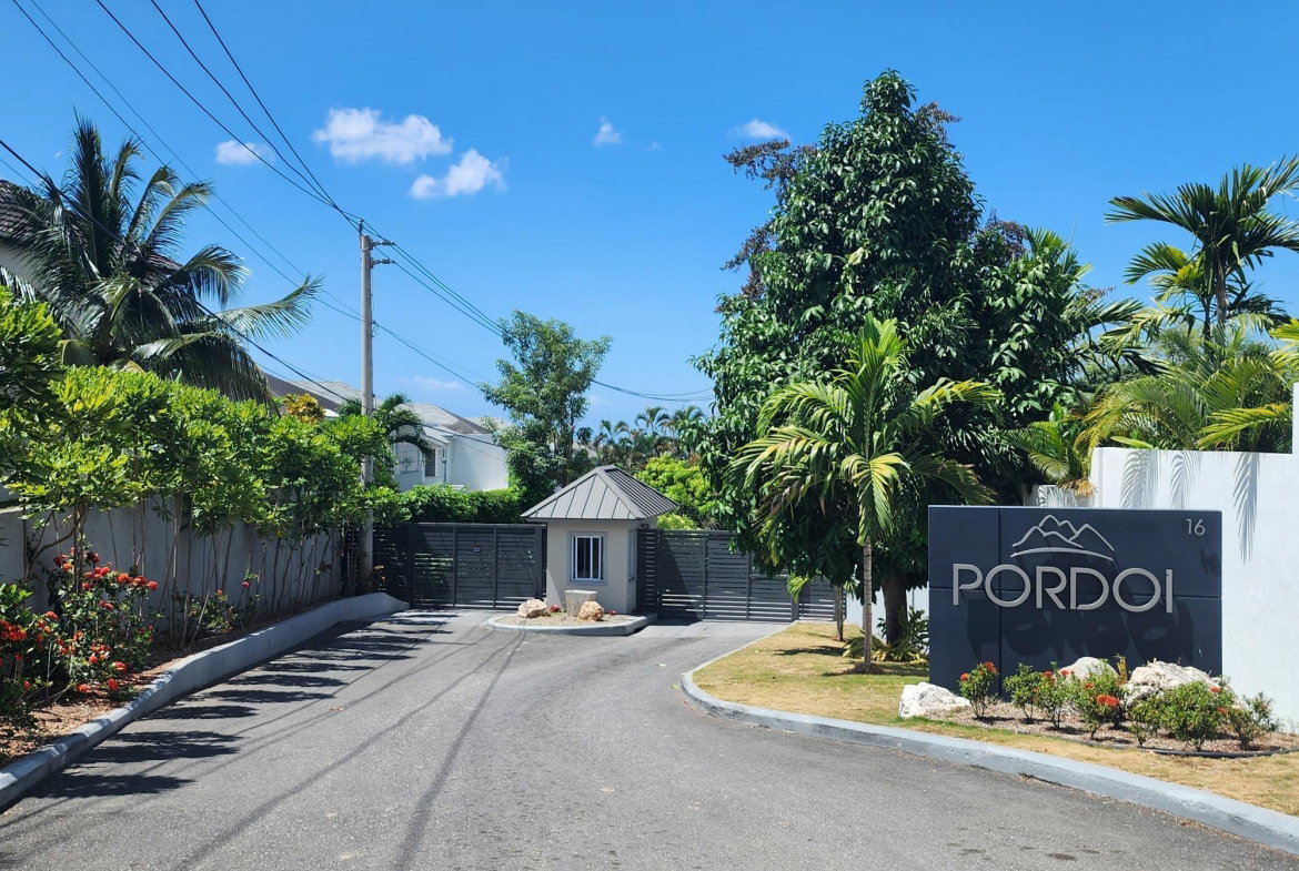 Second image of 12b- 16 Garden Close, Kingston in Kingston 8, St. Andrew, Jamaica - property is For Rent