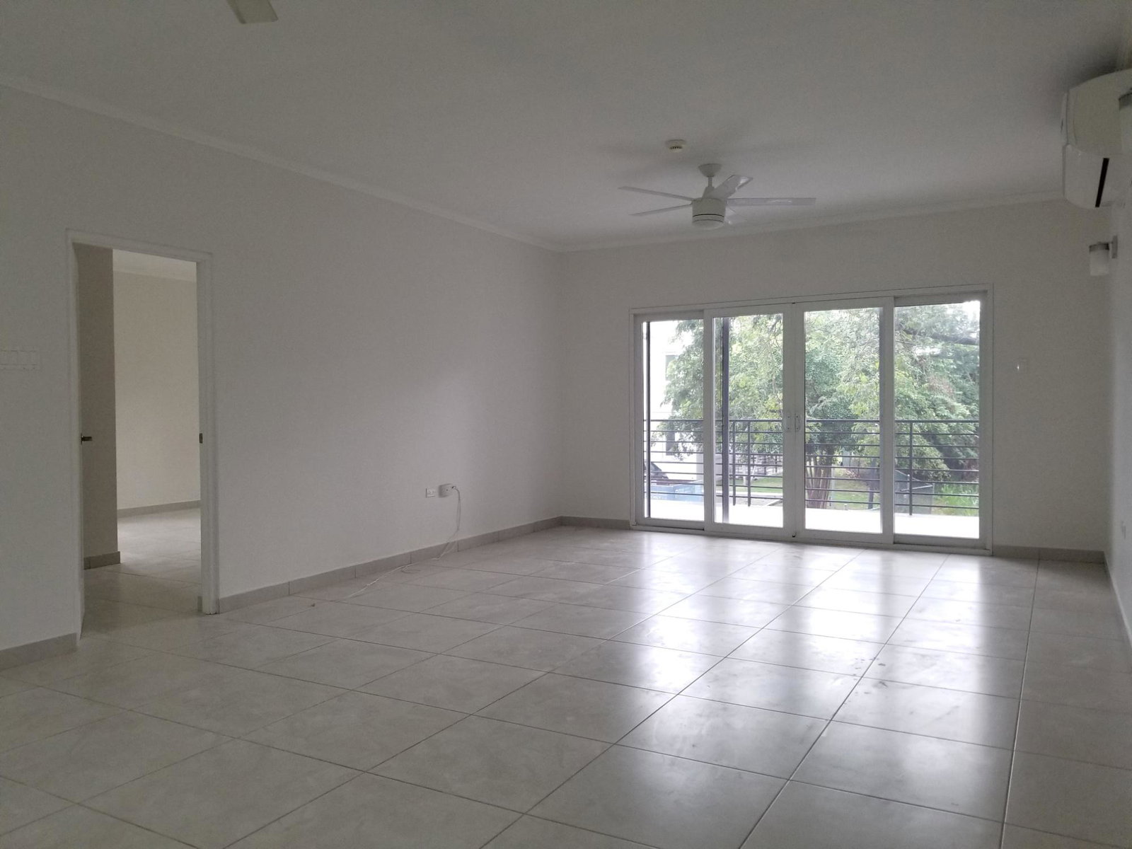 Luxury-3-Bed-Apartment-for-Rent-in-Cherry-Gardens-Kingston-Jamaica Twelfth image of 12b- 16 Garden Close, Kingston in Kingston 8, St. Andrew, Jamaica - property is For Rent