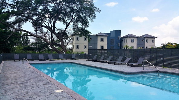 Twenty-Second image of 12b- 16 Garden Close, Kingston in Kingston 8, St. Andrew, Jamaica - property is For Rent