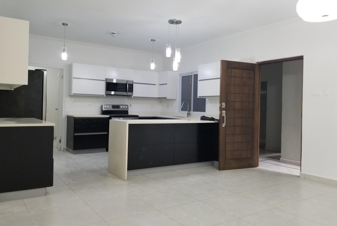 Seventh image of 12b- 16 Garden Close, Kingston in Kingston 8, St. Andrew, Jamaica - property is For Rent