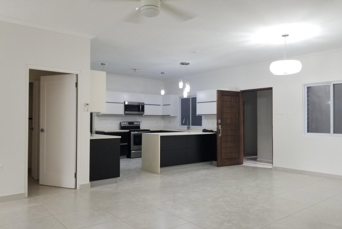 Eighth image of 12b- 16 Garden Close, Kingston in Kingston 8, St. Andrew, Jamaica - property is For Rent