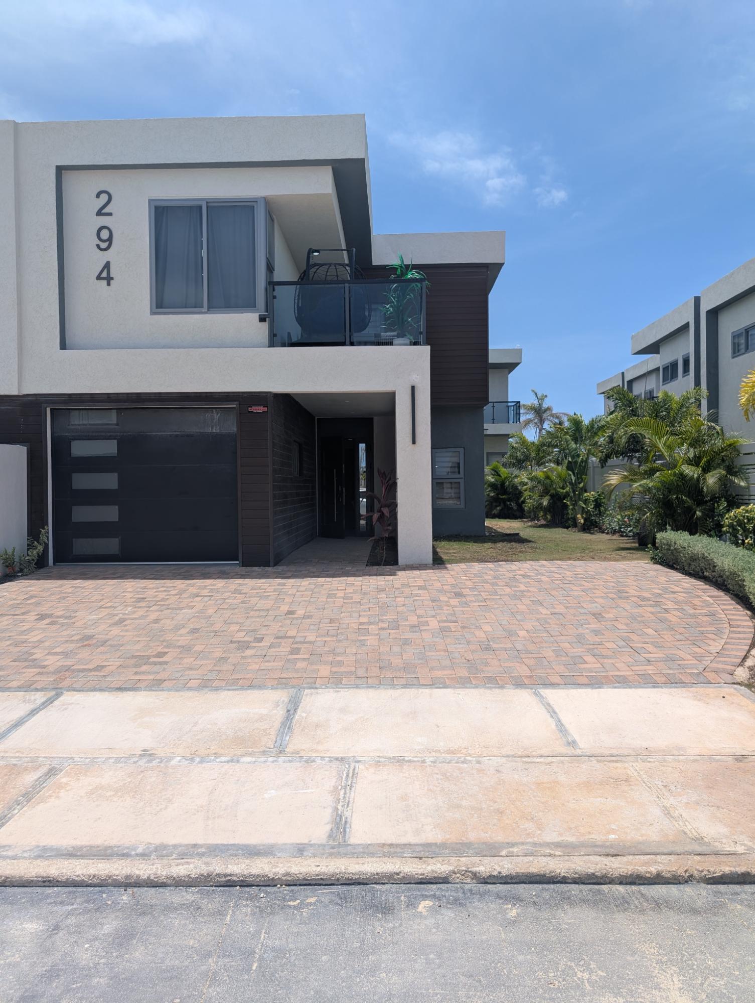 Luxury-3-Bed-Townhouse-for-Rent-at-Paradisiac-Beach-Club-St.-Ann-Jamaica Twenty-Fourth image of Paradisiac Beach Club in Richmond, St. Ann, Jamaica - property is For Rent