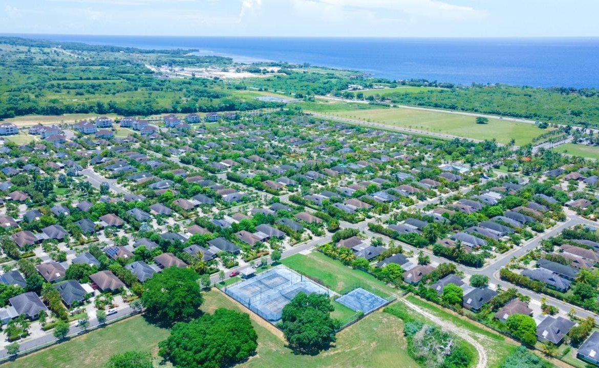 Ninth image of 28 Hibiscus Drive, Richmond in Richmond, St. Ann, Jamaica - property is For Rent