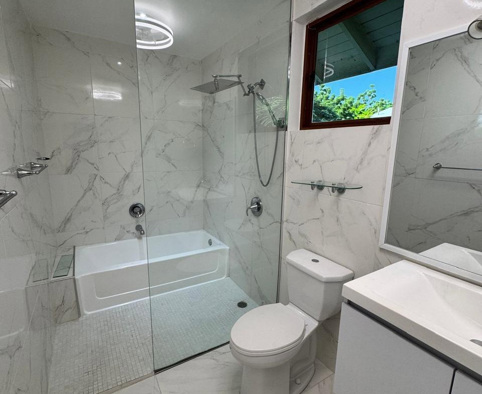 Seventeenth image of 10 East Kings House Circle in Kingston 6, St. Andrew, Jamaica - property is For Rent