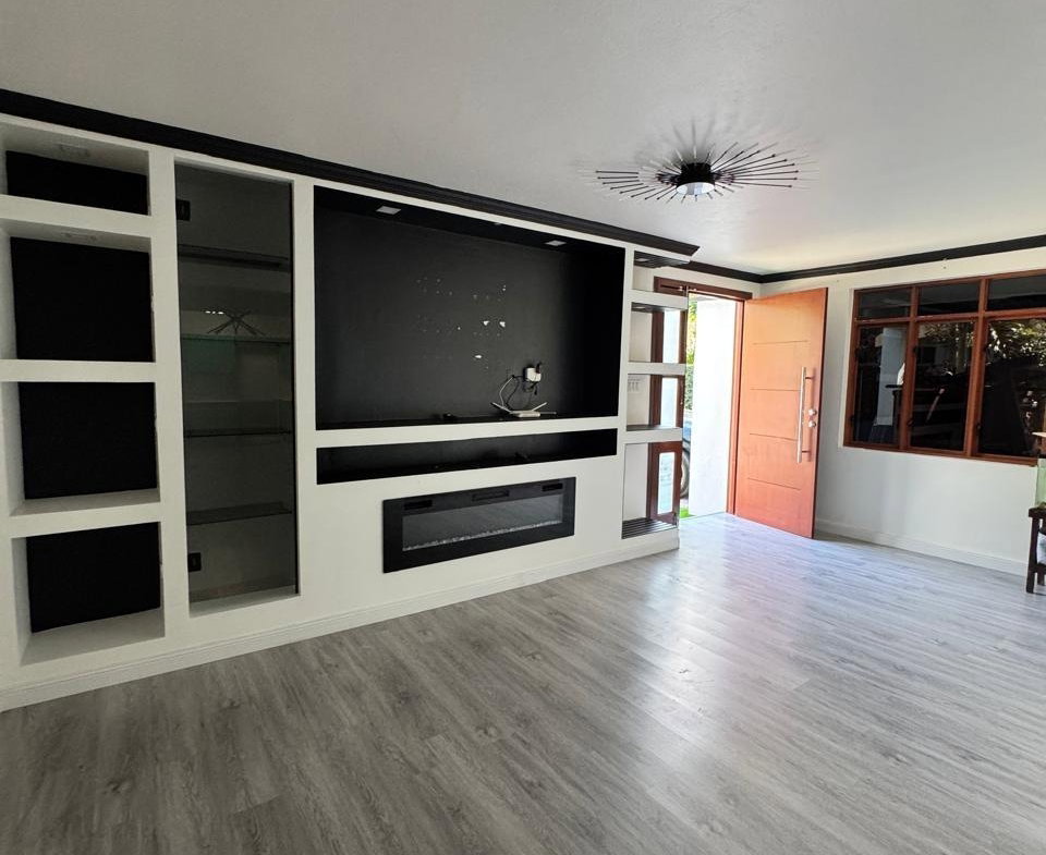 Sixth image of 10 East Kings House Circle in Kingston 6, St. Andrew, Jamaica - property is For Rent