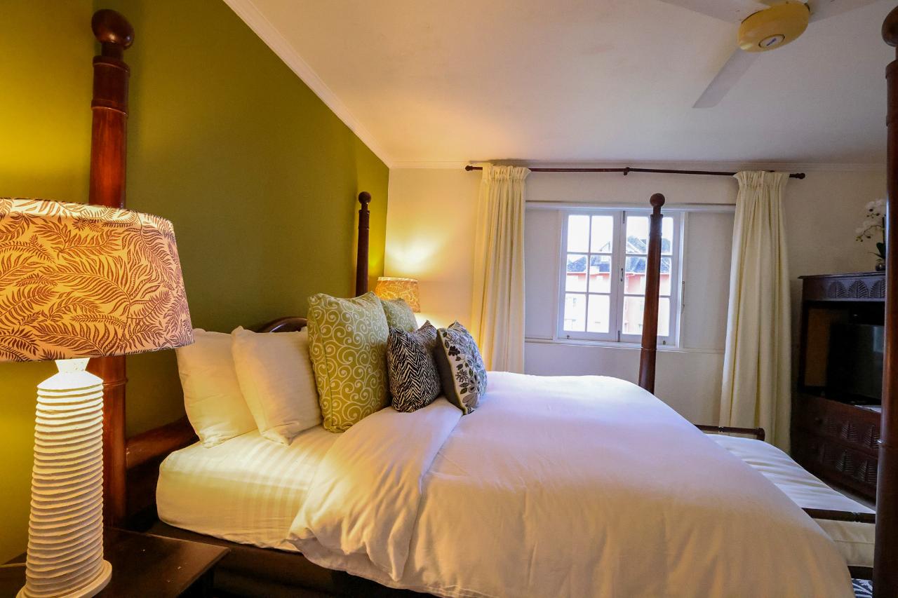 Twenty-Eighth image of 4- Santa Maria Ocho Rios st in Ocho Rios, St. Ann, Jamaica - property is For Rent