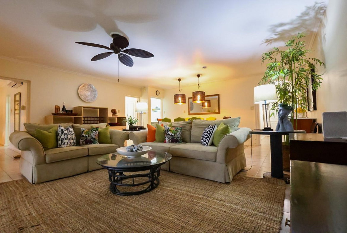 Tenth image of 4- Santa Maria Ocho Rios st in Ocho Rios, St. Ann, Jamaica - property is For Rent