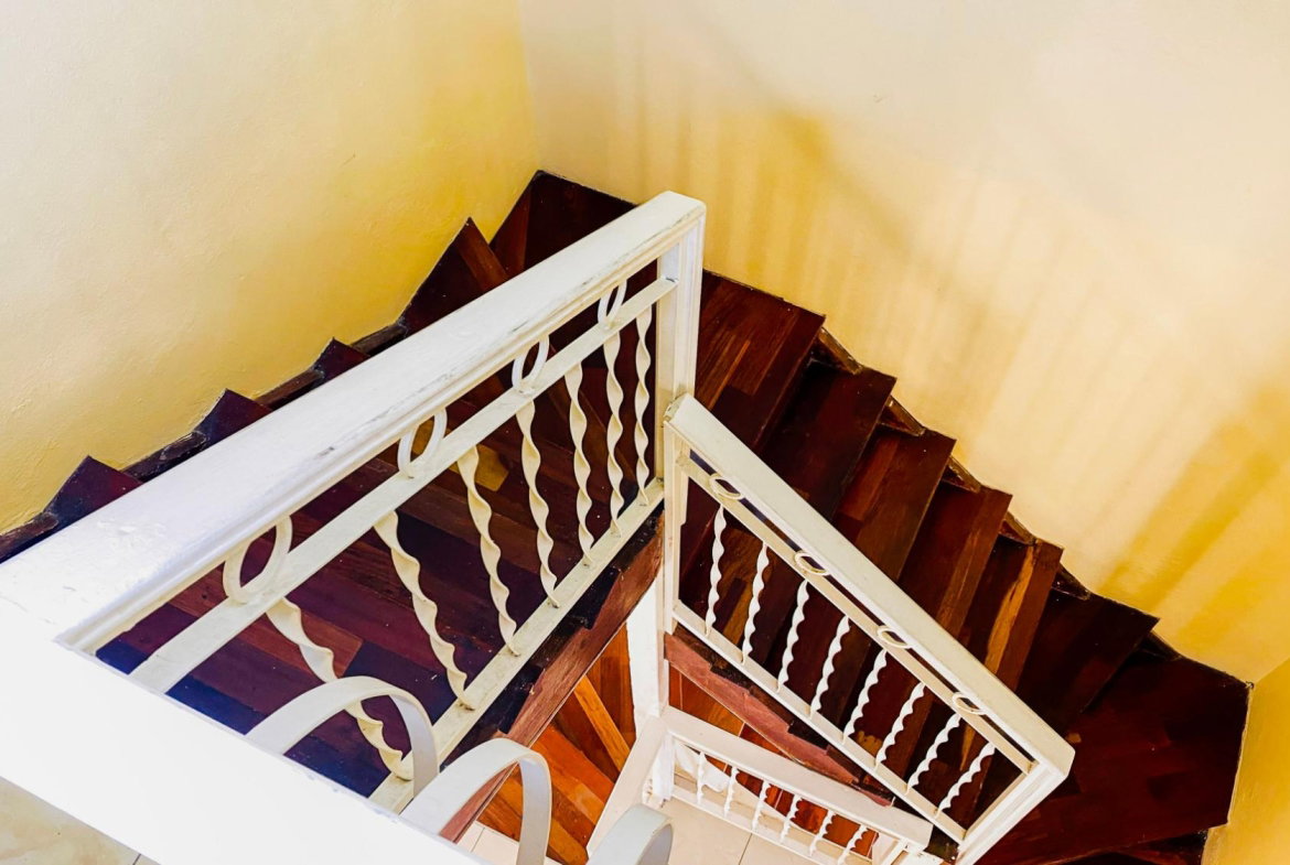 Sixteenth image of 4-60 Sunset Avenue, Kingston 6 in Kingston 6, St. Andrew, Jamaica - property is For Rent