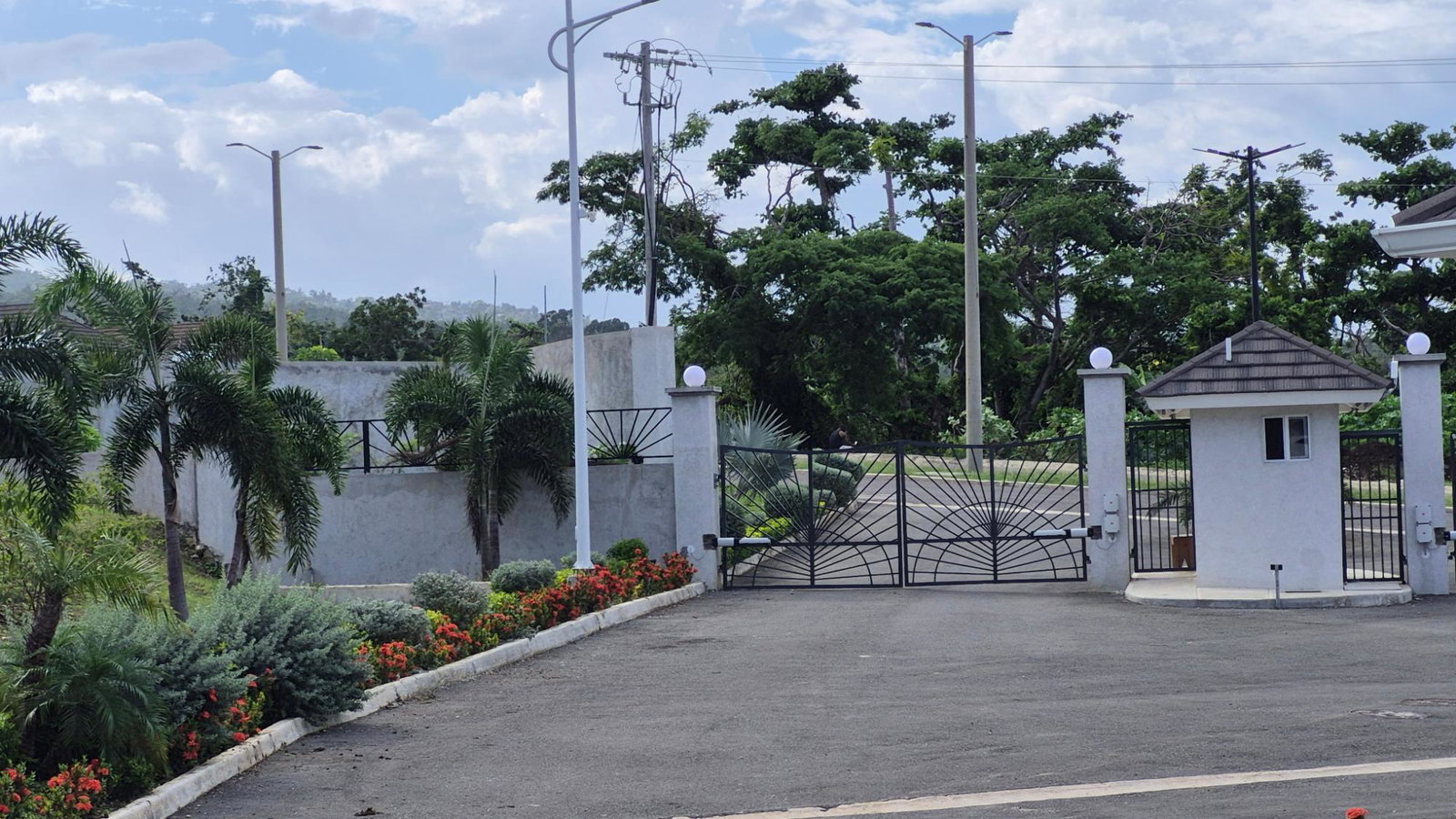 Second image of Unit a3 Country Walk, Richmond es in Richmond, St. Ann, Jamaica - property is For Rent