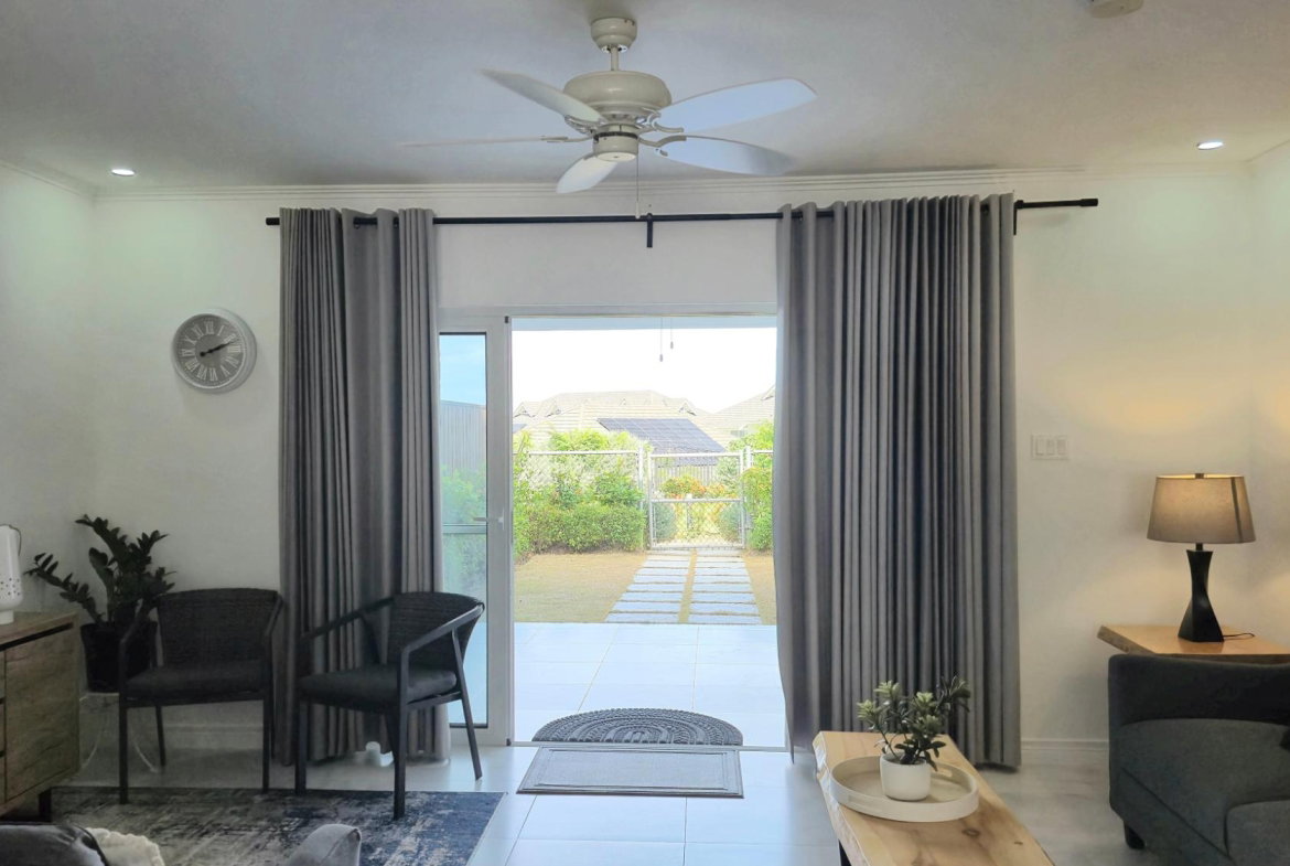 Seventh image of Unit a3 Country Walk, Richmond es in Richmond, St. Ann, Jamaica - property is For Rent