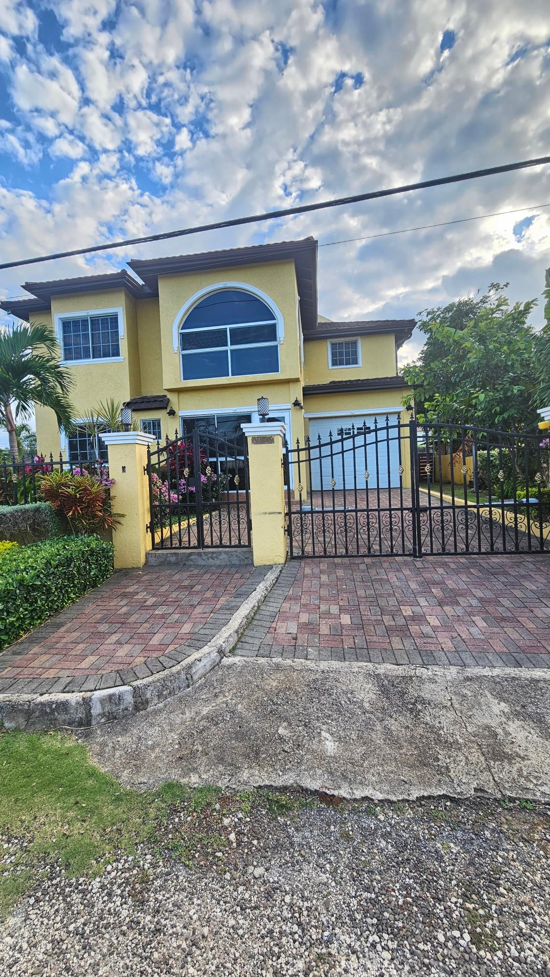 Second image of 2-2 White River / River Oaks in River Oaks, St. Ann, Jamaica - property is For Rent