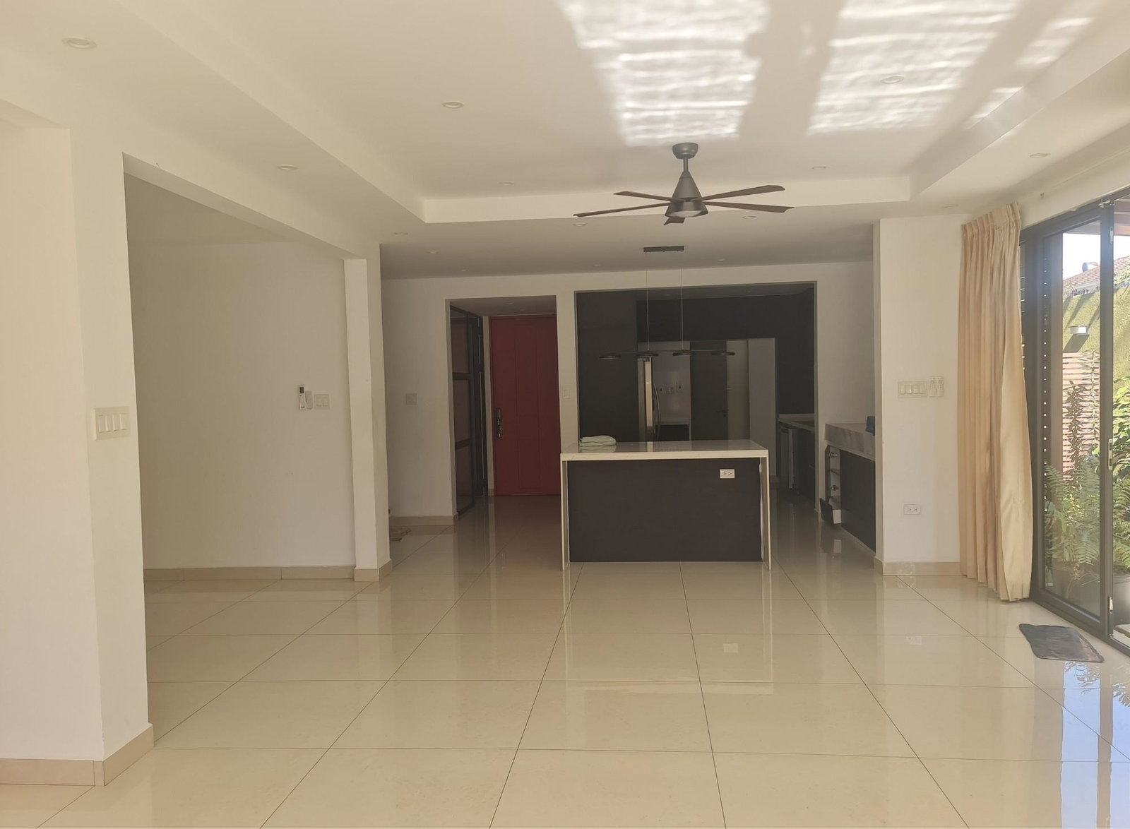 Luxury-4-Bedroom-Townhouse-for-Rent-on-Salisbury-Avenue-Kingston-Jamaica Seventh image of 1-5 Salisbury Avenue in Kingston 6, St. Andrew, Jamaica - property is For Rent