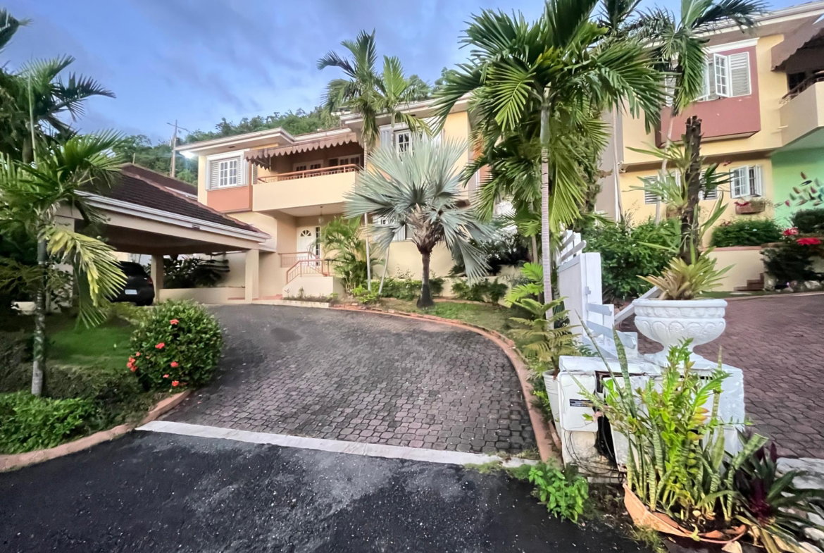 Second image of 14-1 Cherry Hill Drive in Kingston 8, St. Andrew, Jamaica - property is For Rent