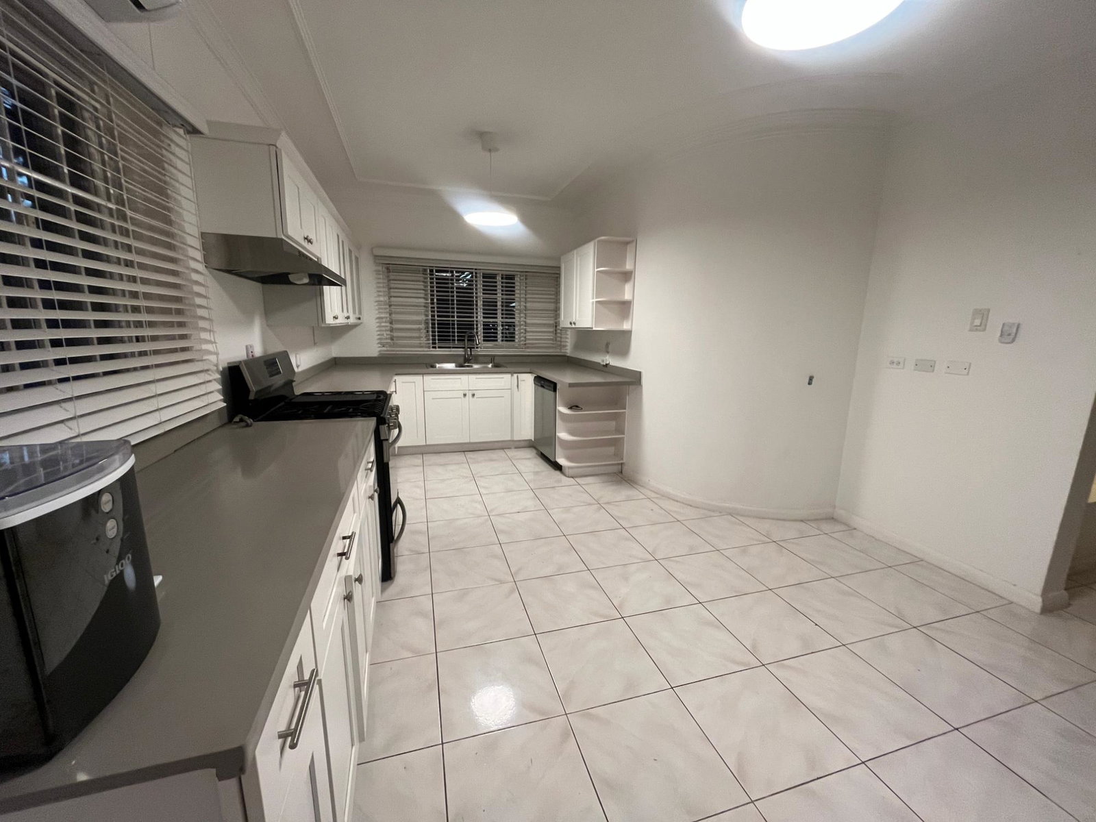 Fourth image of 14-1 Cherry Hill Drive in Kingston 8, St. Andrew, Jamaica - property is For Rent