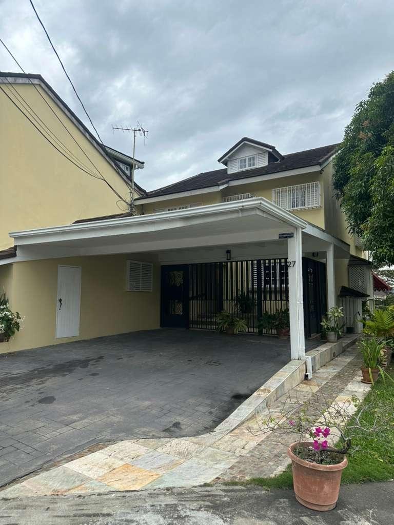 Luxury-5-Bedroom-House-for-Rent-in-Kingston-6-Jamaica-Ridgeway-Terrace Twenty-Second image of 27 Riva Ridge, Ridgeway Terr in Kingston 6, St. Andrew, Jamaica - property is For Rent