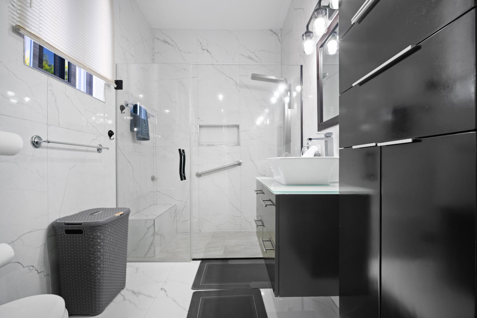 Luxury-5-Bedroom-Ocean-View-Home-for-Rent-in-Ocean-Ridge-Tower-Isle-St.-Mary-Jamaica Thirteenth image of 35 Ocean Ridge Drive in Ocean Ridge, St. Mary, Jamaica - property is For Rent