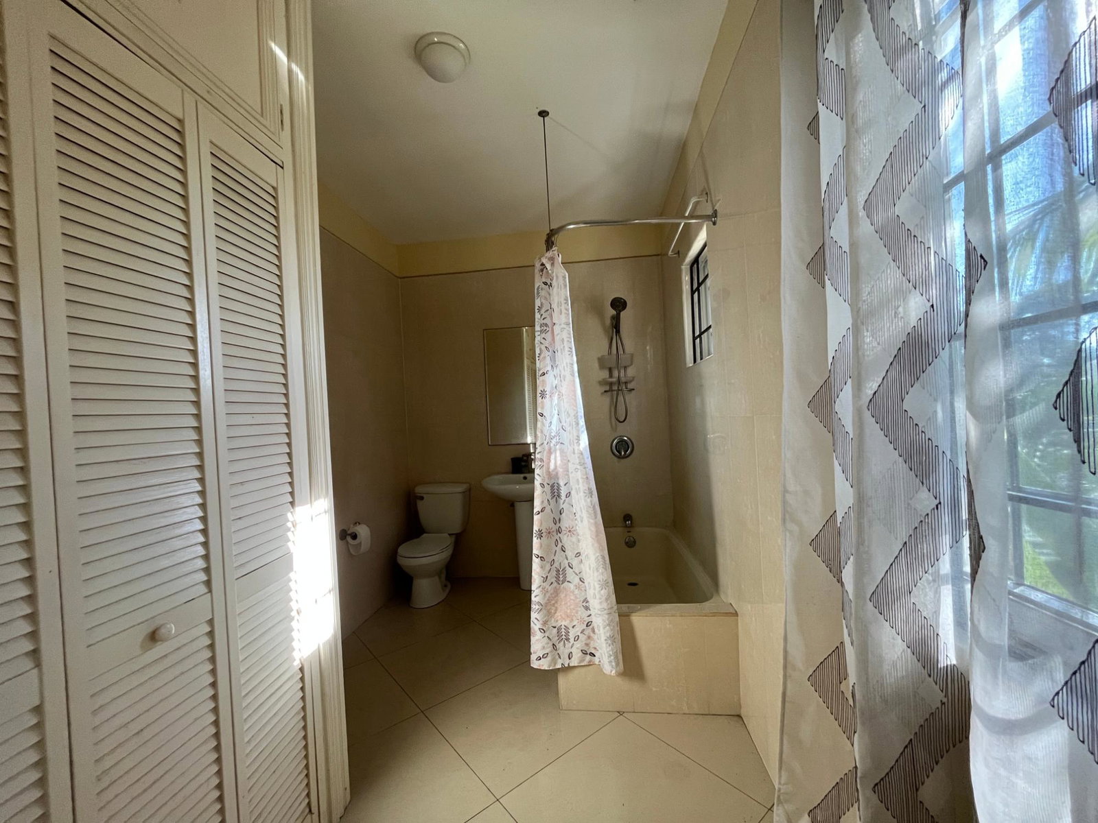 Twenty-Sixth image of 6-24 Paddington Terrace in Kingston 6, St. Andrew, Jamaica - property is For Rent