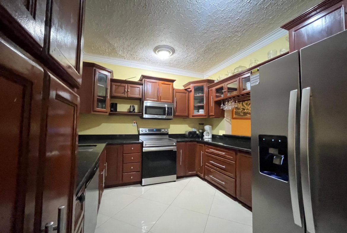 Seventh image of 6-24 Paddington Terrace in Kingston 6, St. Andrew, Jamaica - property is For Rent