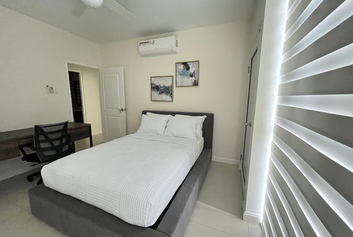 Eleventh image of 301-4 Musgrave Avenue, Kingston in Kingston 5, St. Andrew, Jamaica - property is For Rent