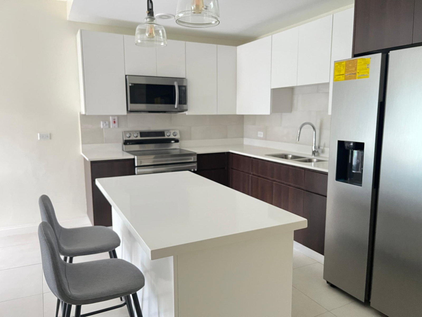 Nineteenth image of 301-4 Musgrave Avenue, Kingston in Kingston 5, St. Andrew, Jamaica - property is For Rent