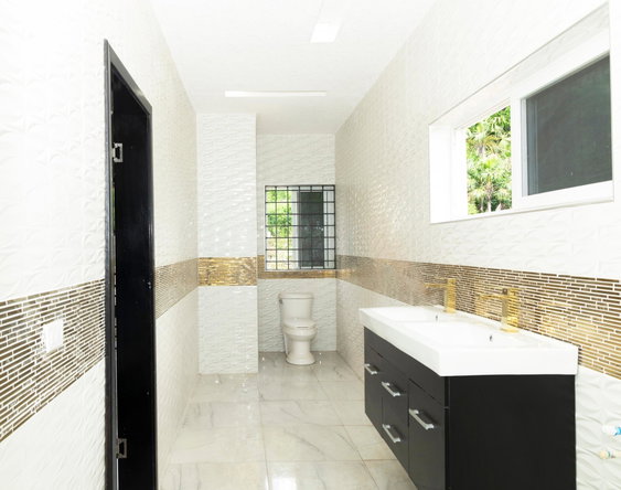 Twenty-Third image of 202 Tom Cringle Drive in Red Hills, St. Andrew, Jamaica - property is For Rent